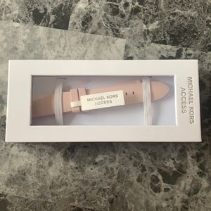 Michael Kors Access Silicone Smart Watch Band